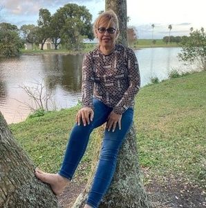 Meet your Posher, Sandra